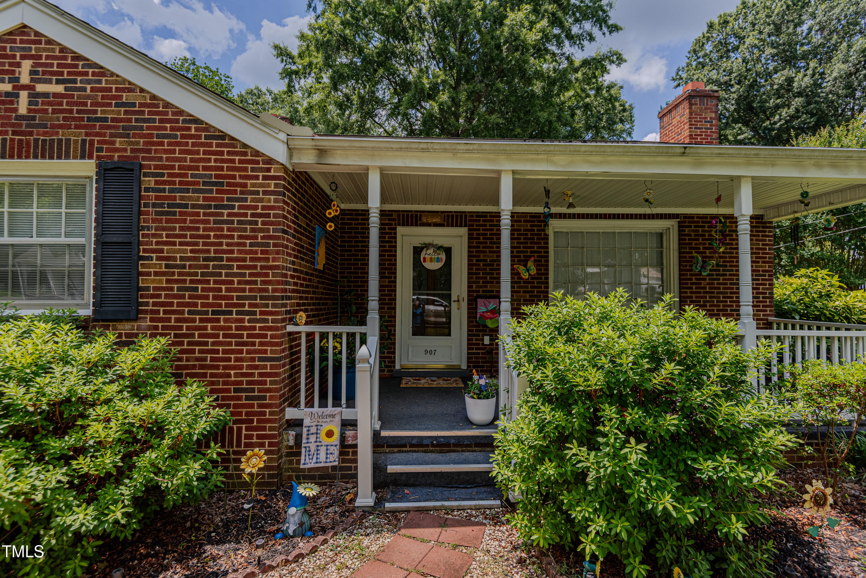 907 Kilby Street