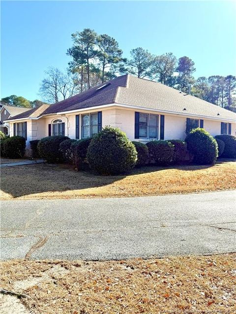 6208 Falkland Court Fayetteville NC 28311