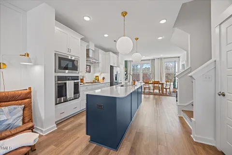 MLS: 10083431