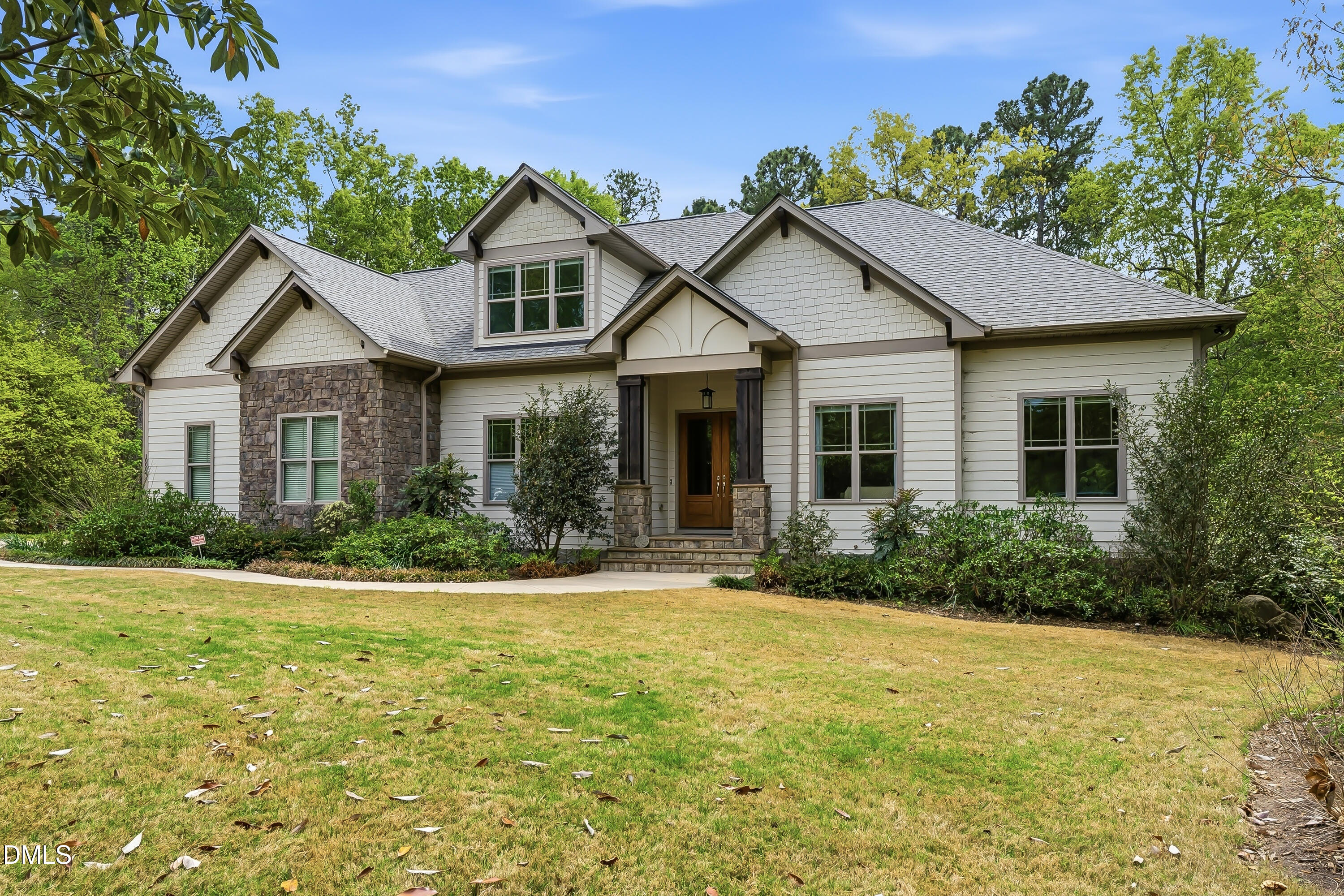 10004 Sandcreek Court