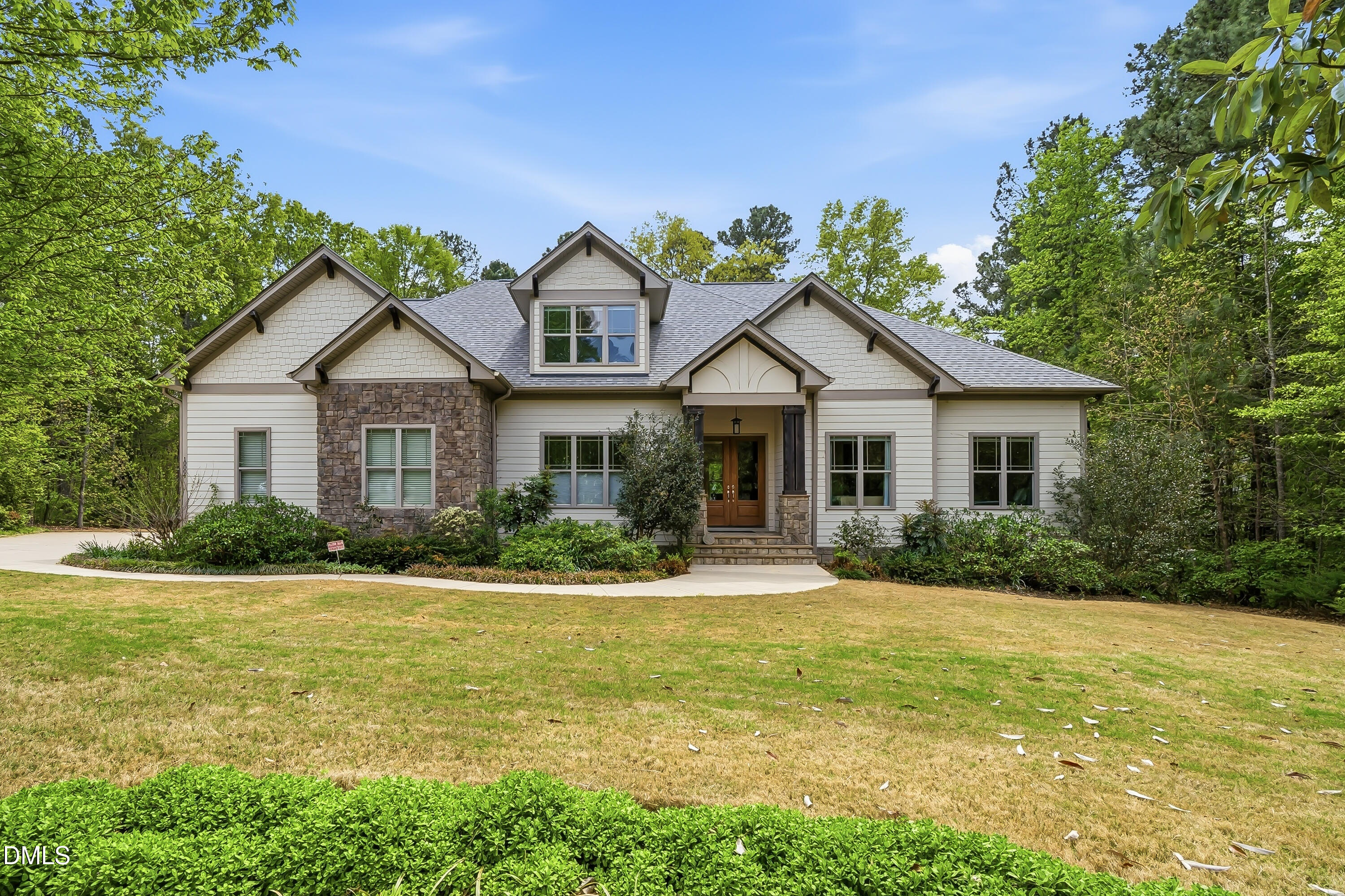 10004 Sandcreek Court