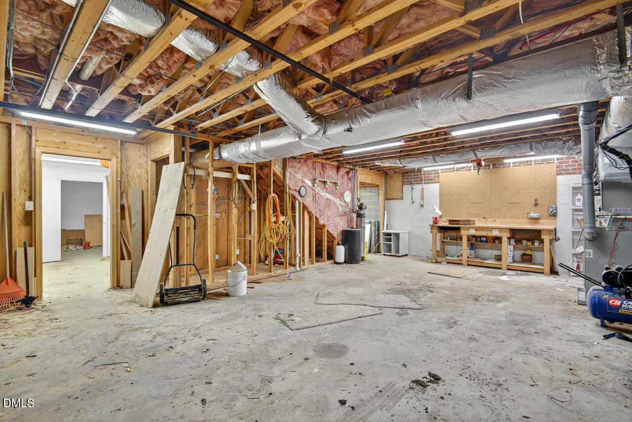 Durham, North Carolina 27713, United States, 3 Bedrooms Bedrooms, ,3 BathroomsBathrooms,Residential,Active,212741