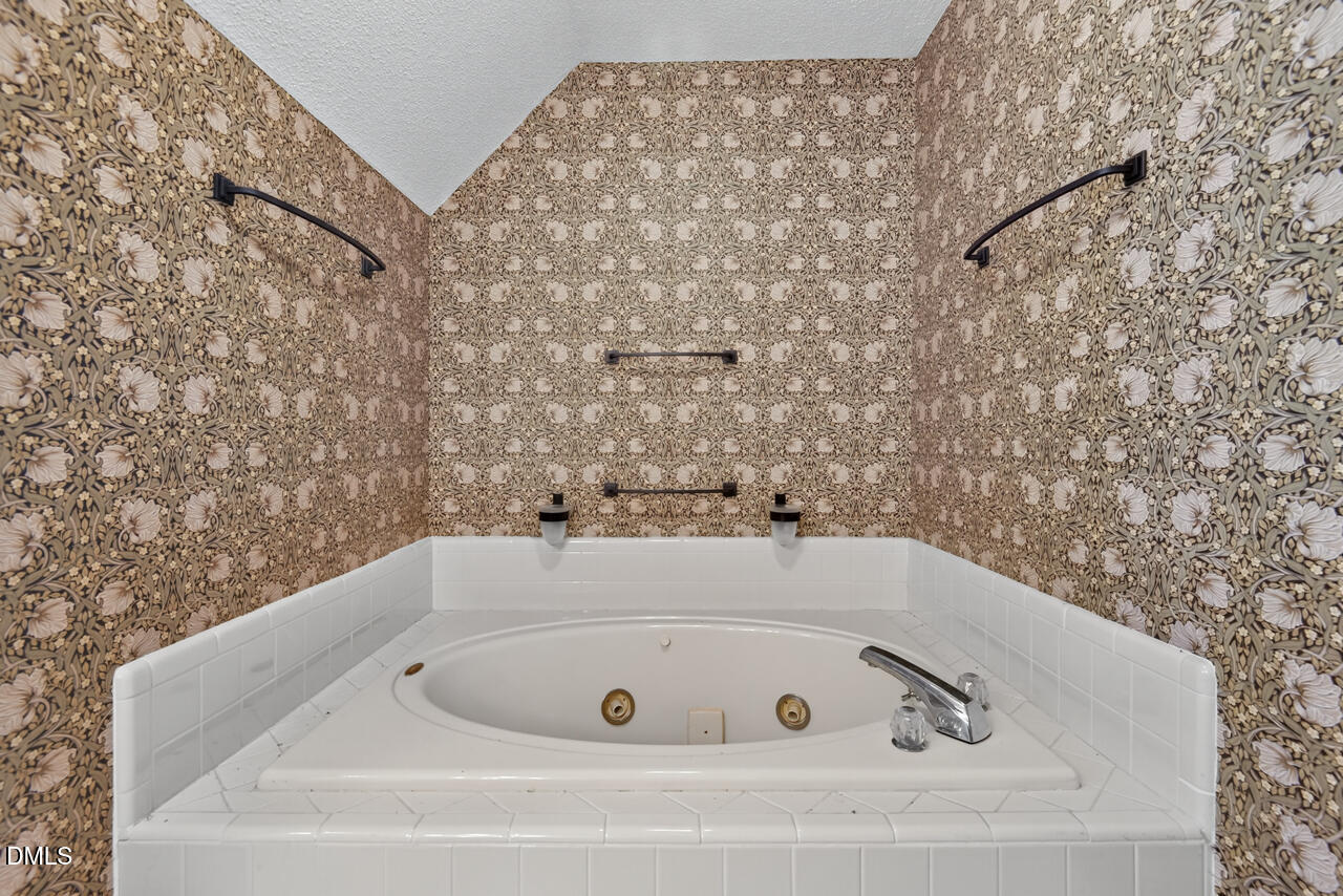 Durham, North Carolina 27713, United States, 3 Bedrooms Bedrooms, ,3 BathroomsBathrooms,Residential,Active,212741