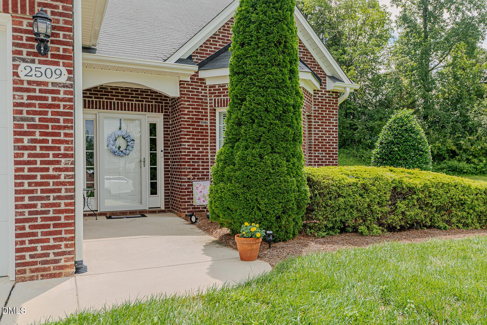 2509 Longshadow Drive
