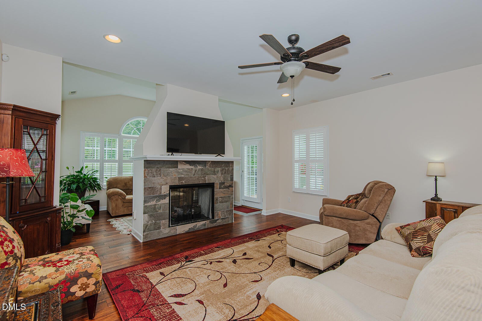 2509 Longshadow Drive