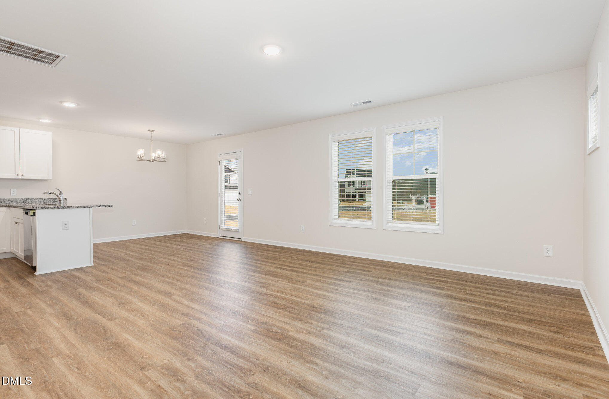 40 W Emily Gardens Drive