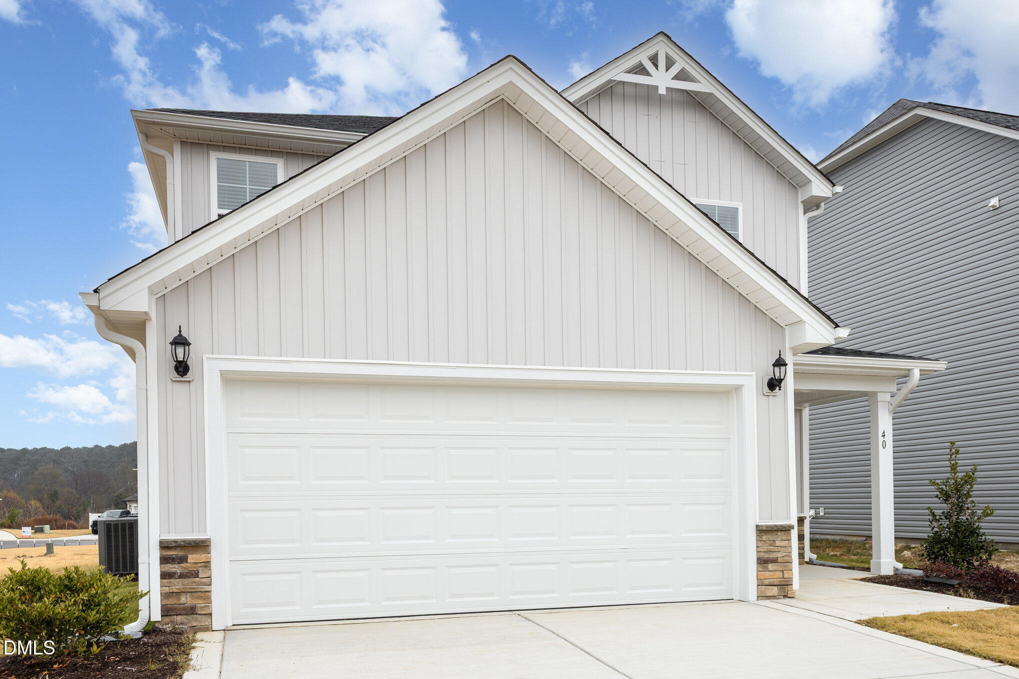 40 W Emily Gardens Drive