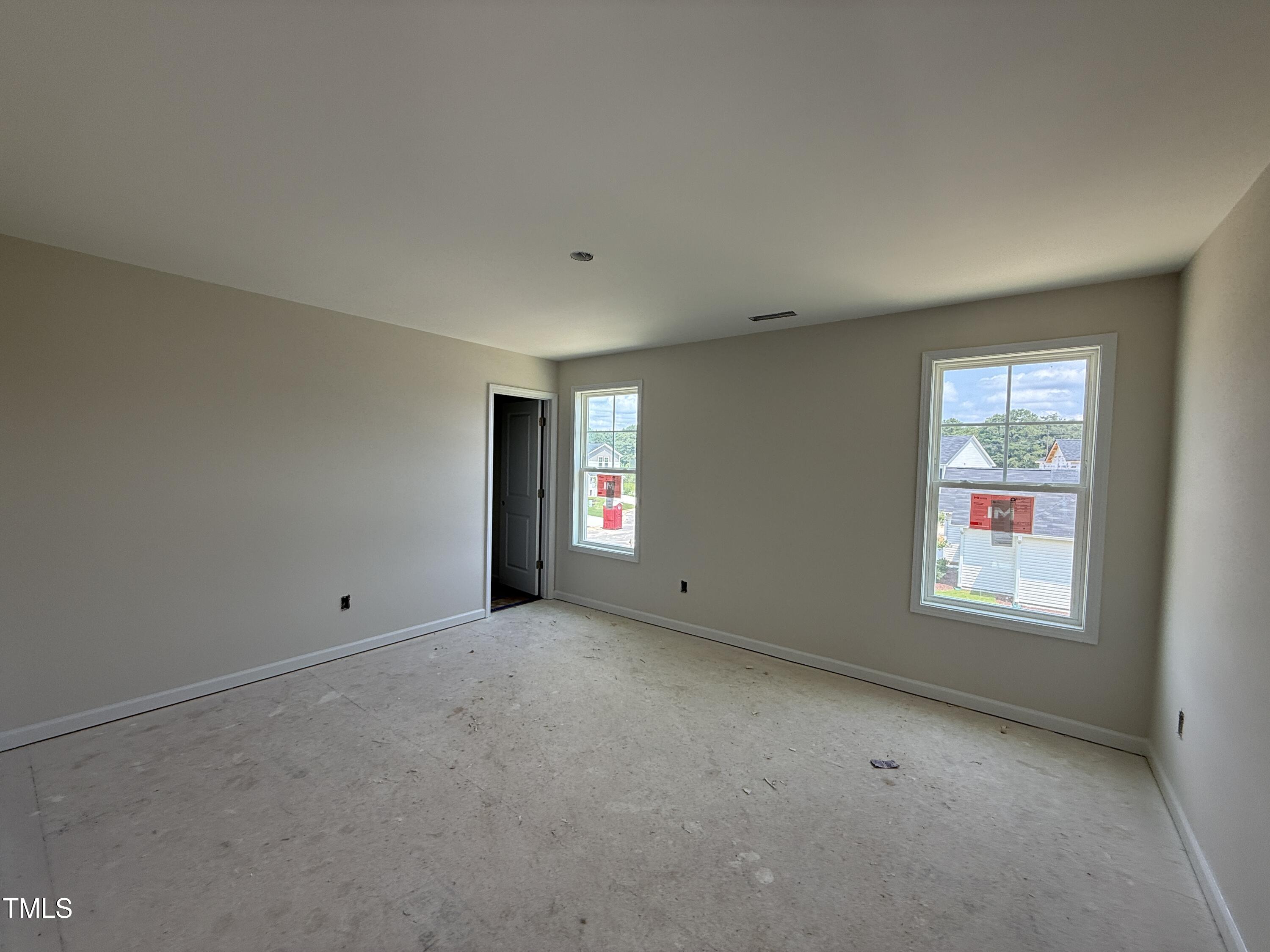 40 W Emily Gardens Drive