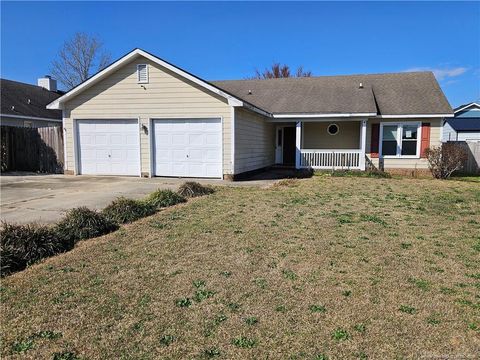 2948 Rosemeade Drive Fayetteville NC 28306