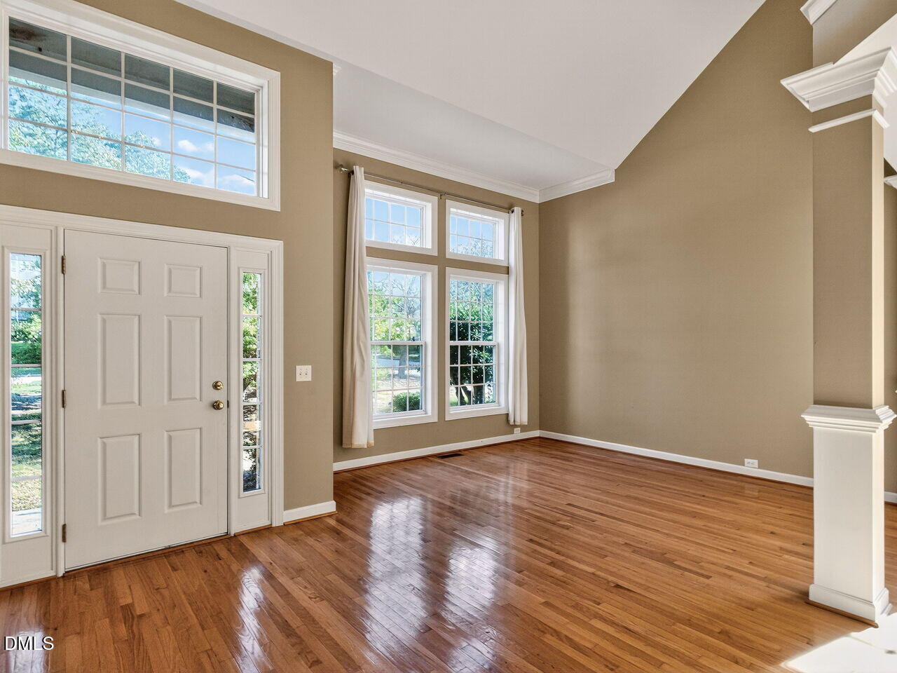 101 Fringe Tree Court