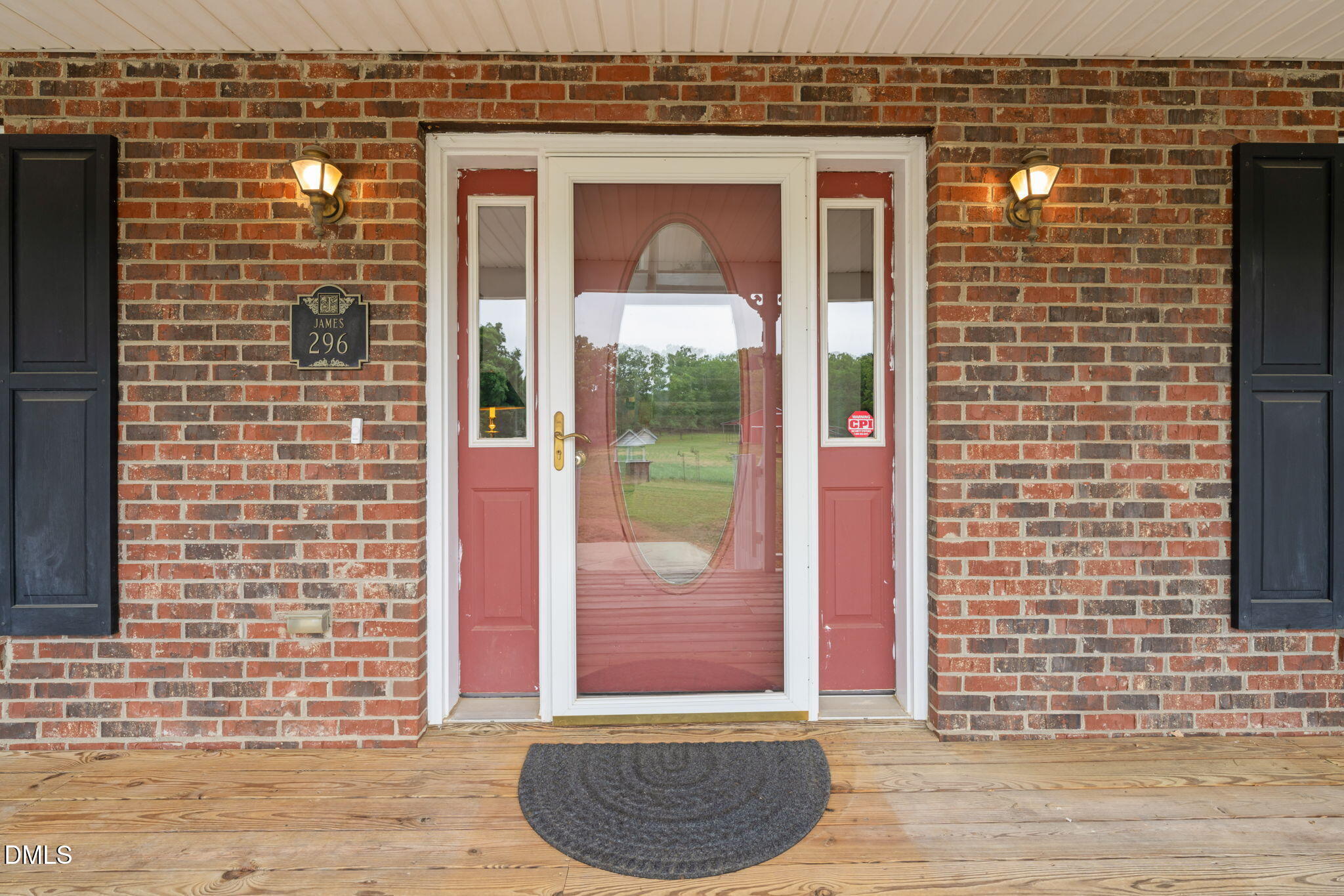 296 Cothran Hicks Road