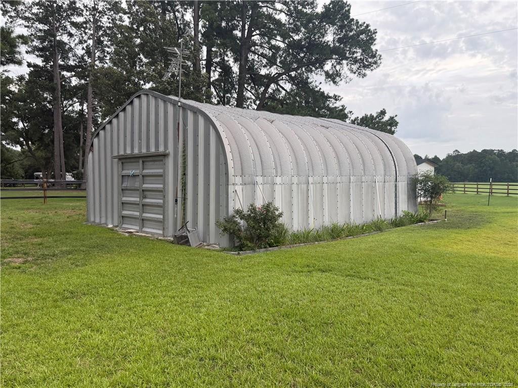 672 E Palmer Road