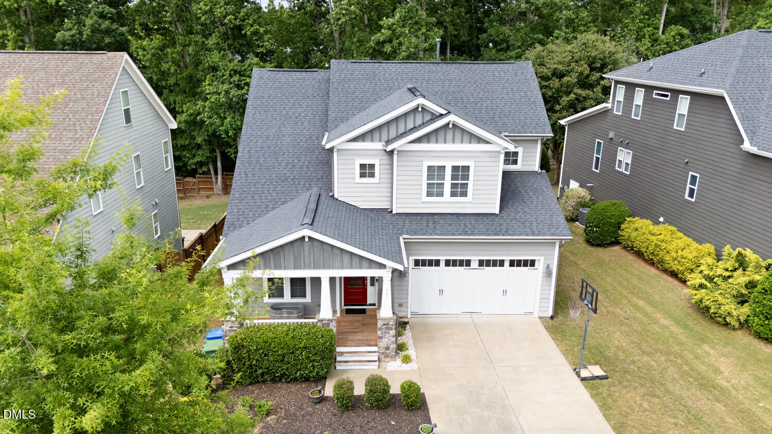 428 Skybluff Circle