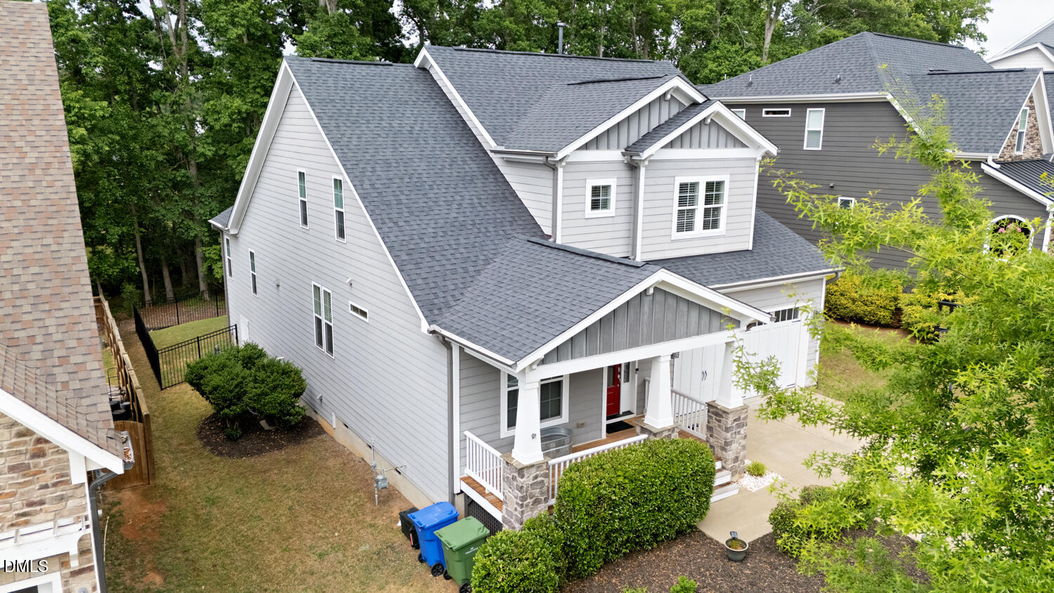 428 Skybluff Circle