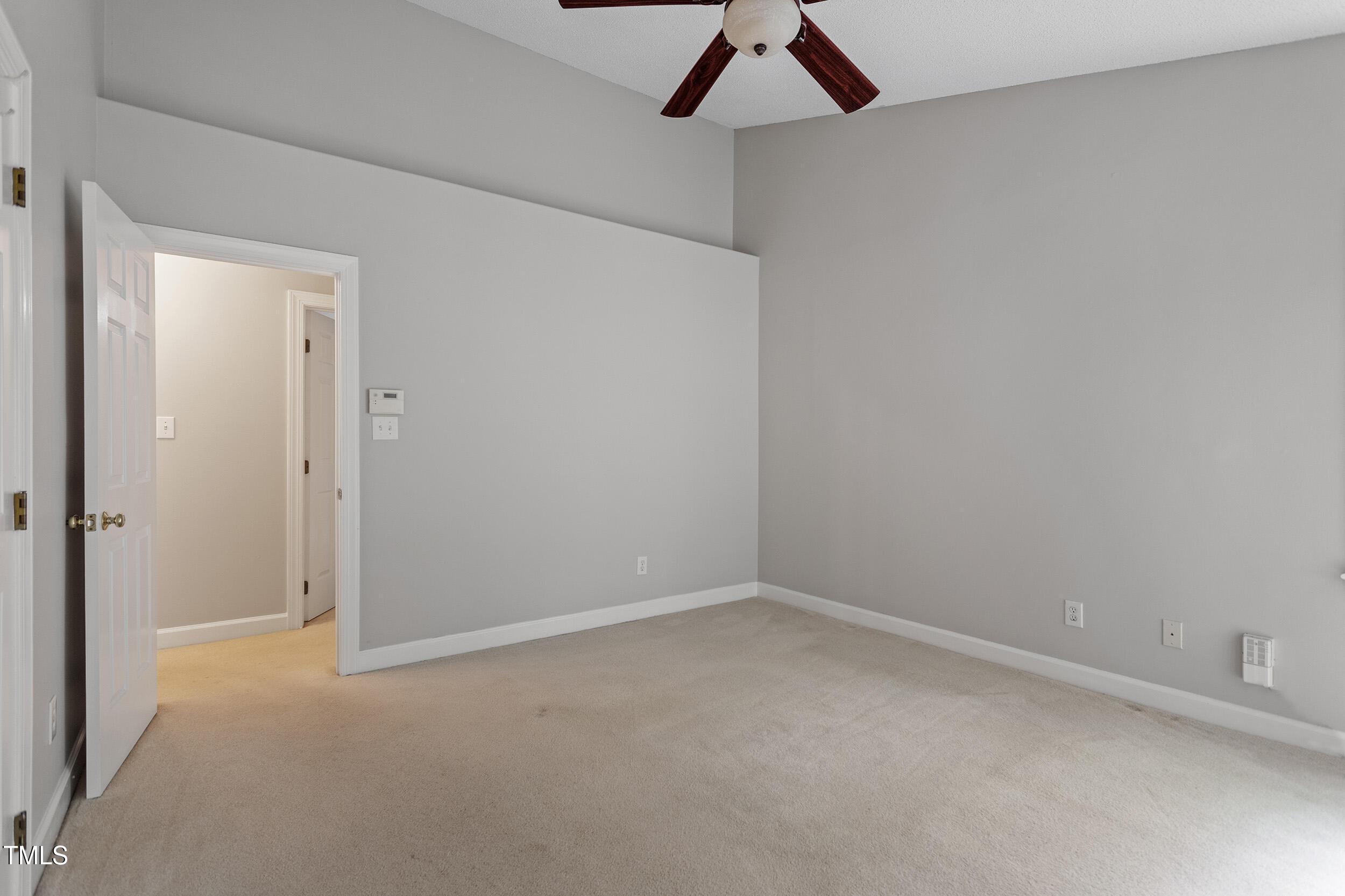 Raleigh, North Carolina 27604, United States, 3 Bedrooms Bedrooms, ,2 BathroomsBathrooms,Residential,Pending,114543