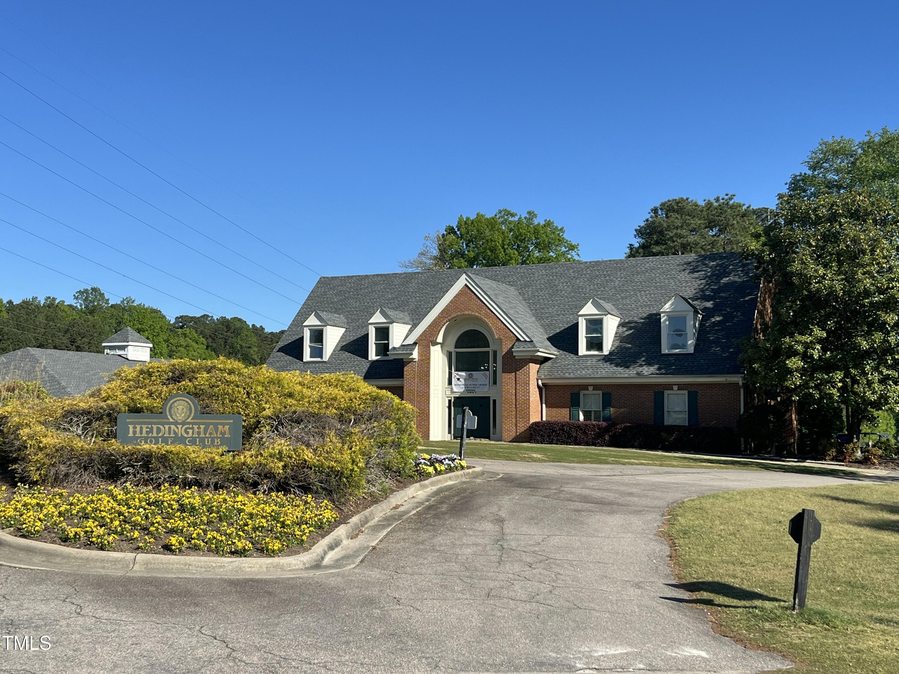 Raleigh, North Carolina 27604, United States, 3 Bedrooms Bedrooms, ,2 BathroomsBathrooms,Residential,Pending,114543