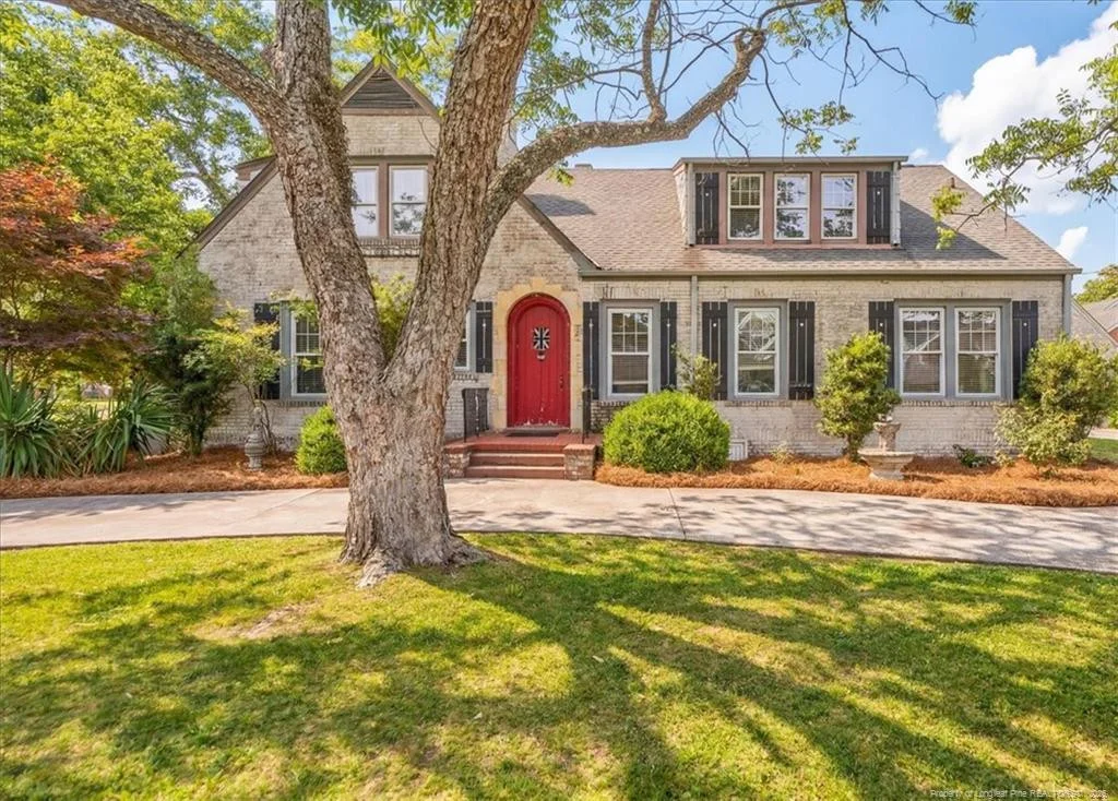 1802 N Elm Street