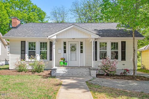 Photo of 314 Atwater Street, Burlington, NC 27215 (MLS # 10160216)
