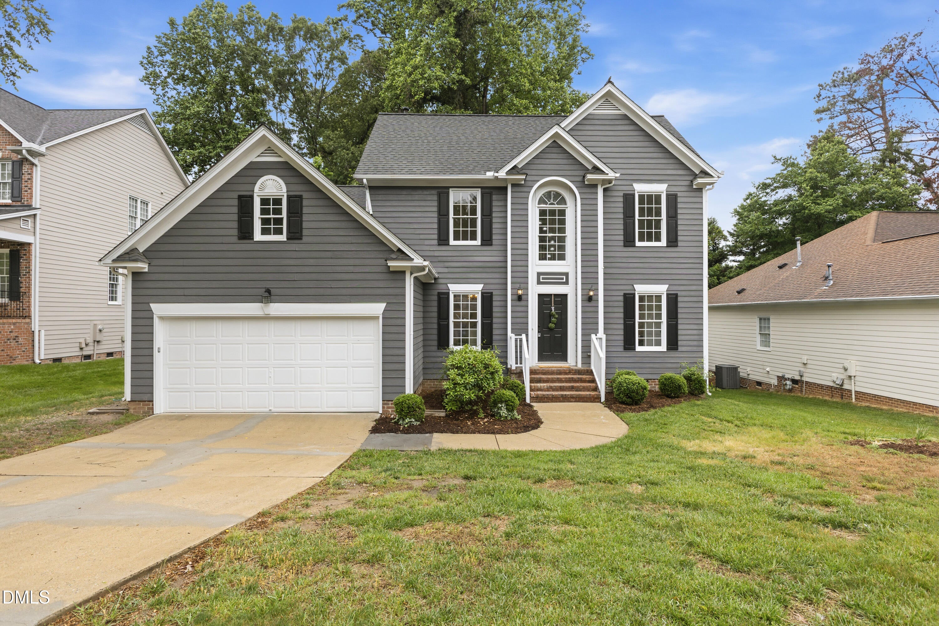 8825 Deerland Grove Drive