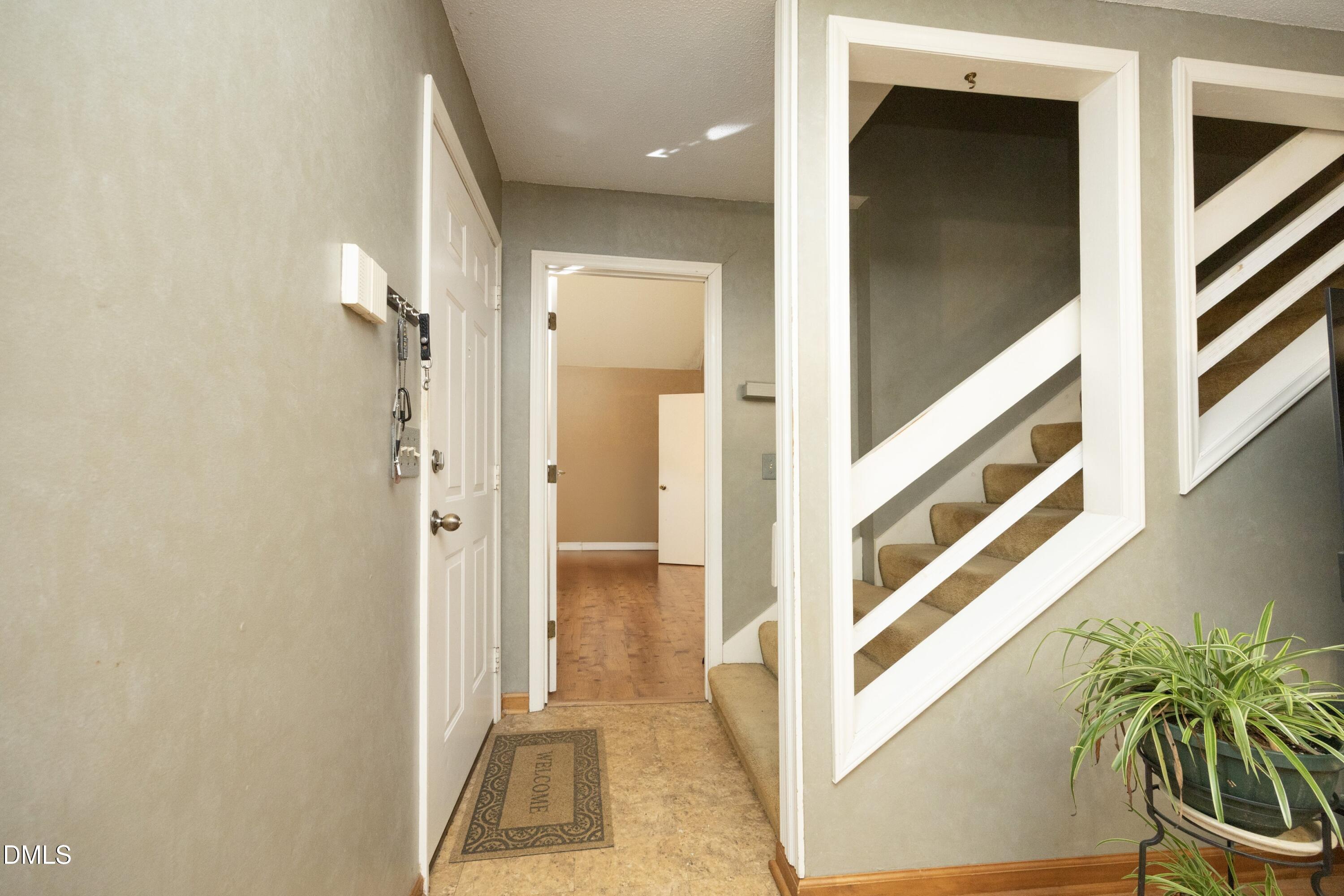 1207 Fernridge Drive