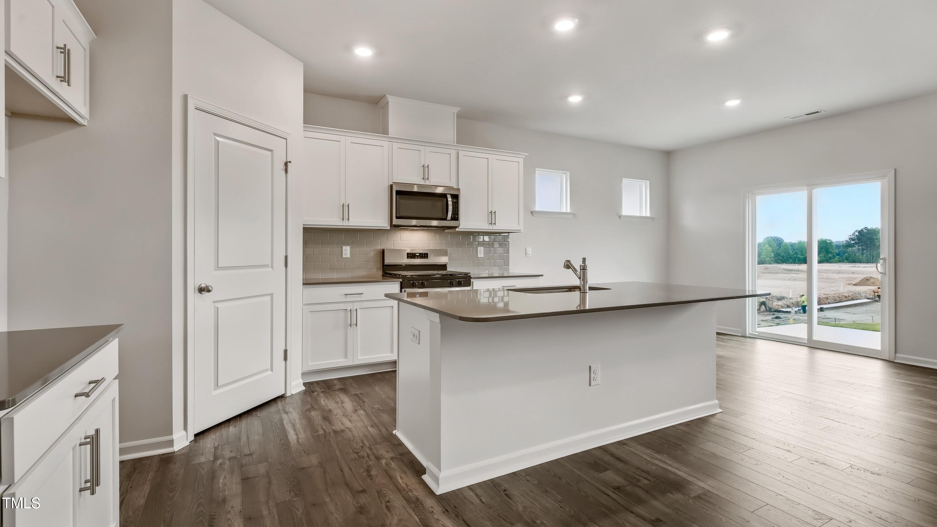 713 Sparkling Pear Drive