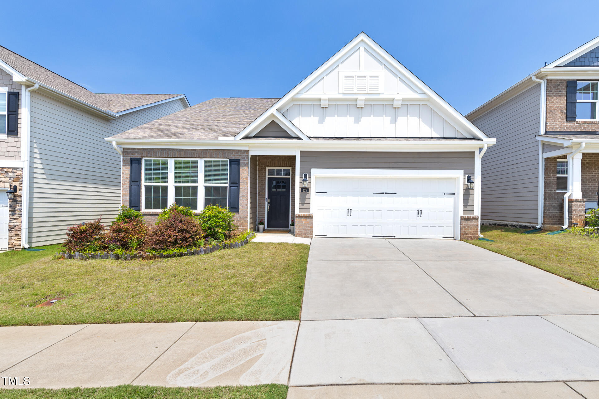 427 Bluffberry Way