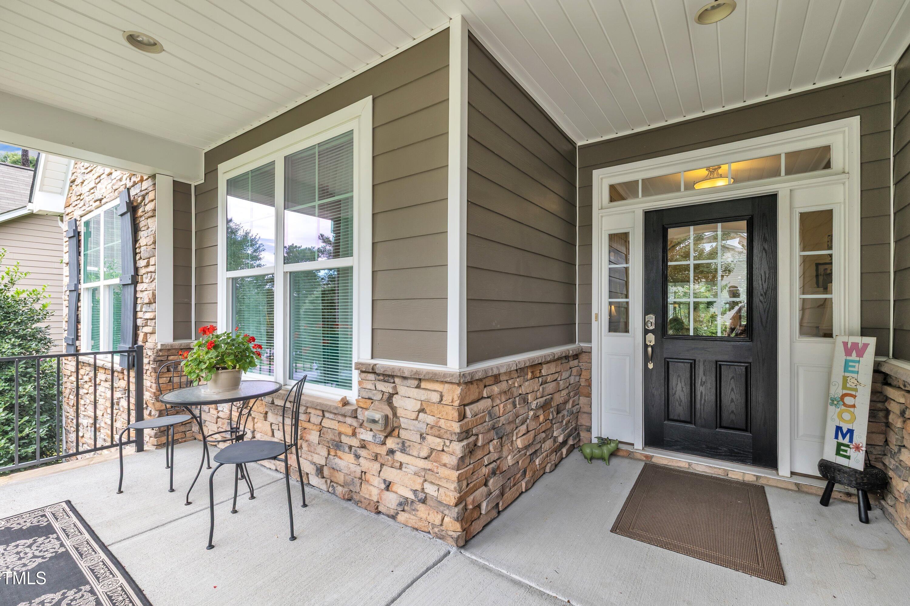 14 Somers Lane
