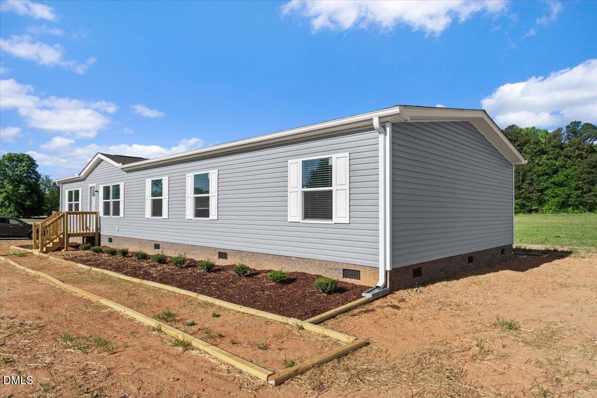 119 Falls Lane