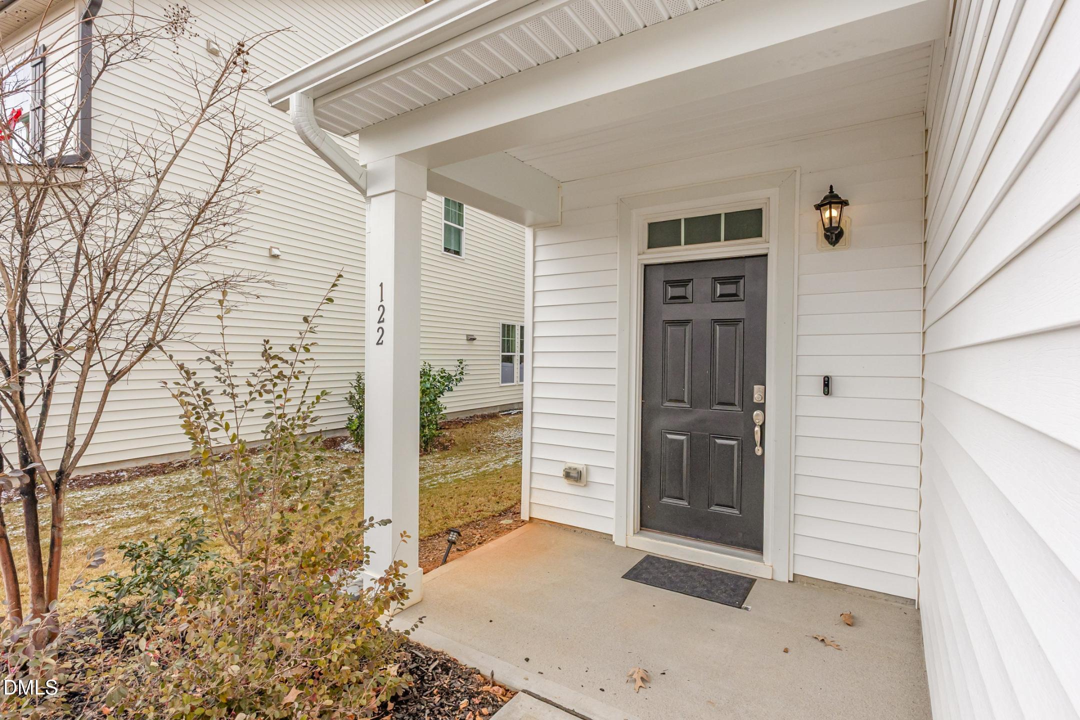 122 Still Hand Drive