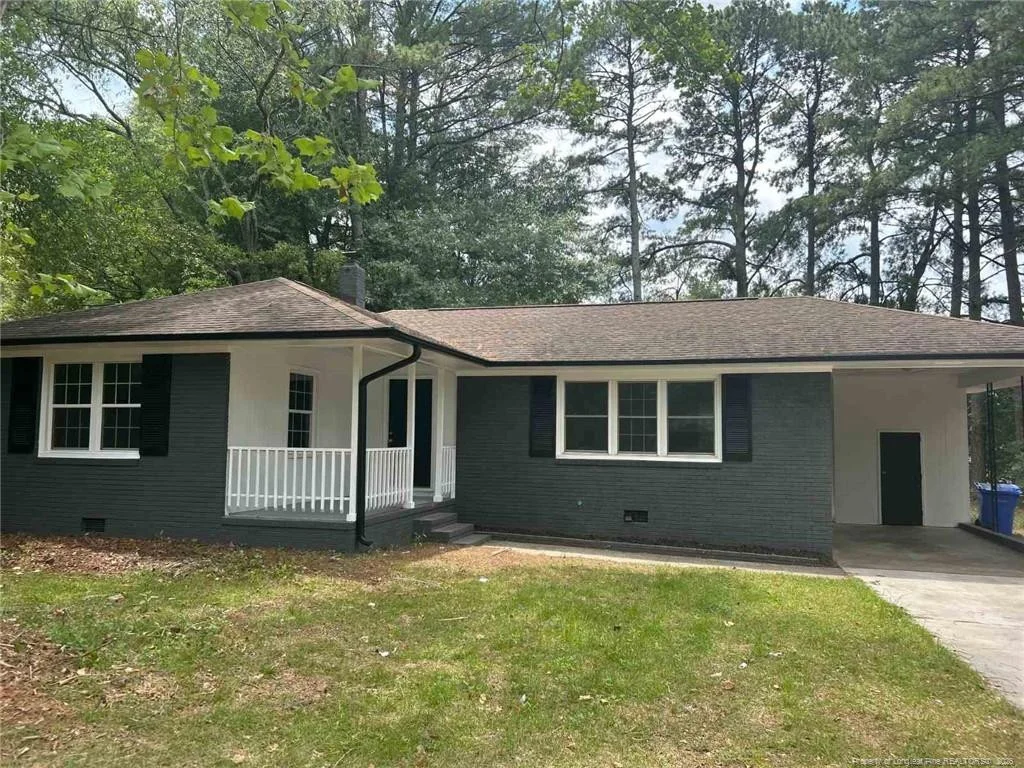 1726 Wayne Lane
