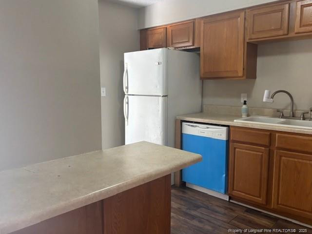 571 # B Winding Creek Road