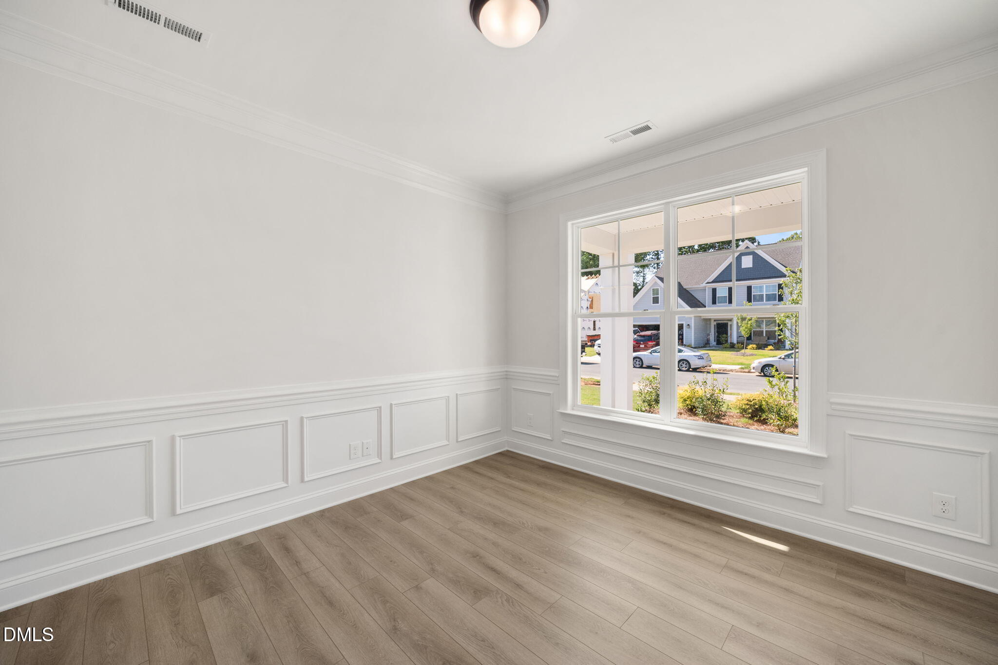 2113 Scallans Lane