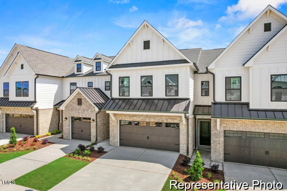 153 N District Avenue 292