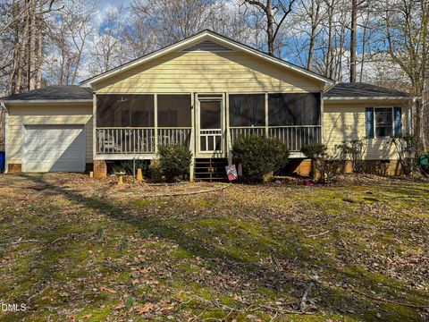 609 Shambley Road Mebane NC 27302