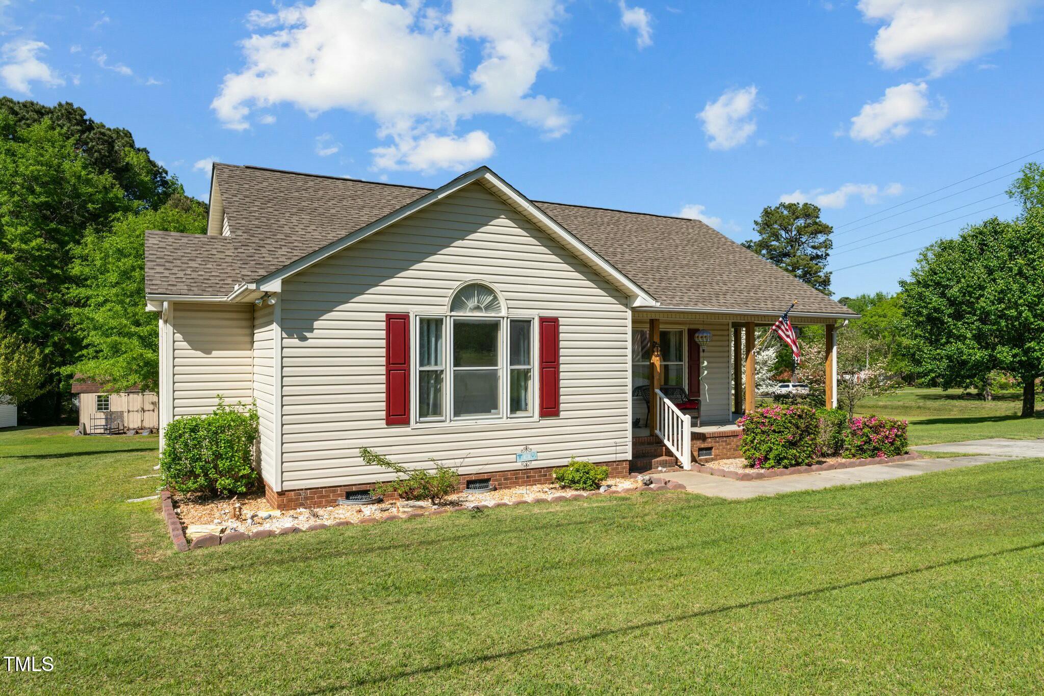 20 Sanders Road