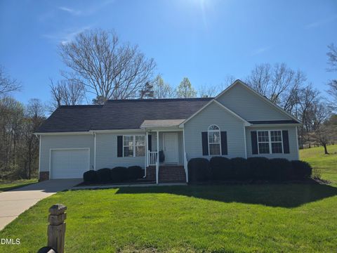 202 E Sebastian Court Mebane NC 27302