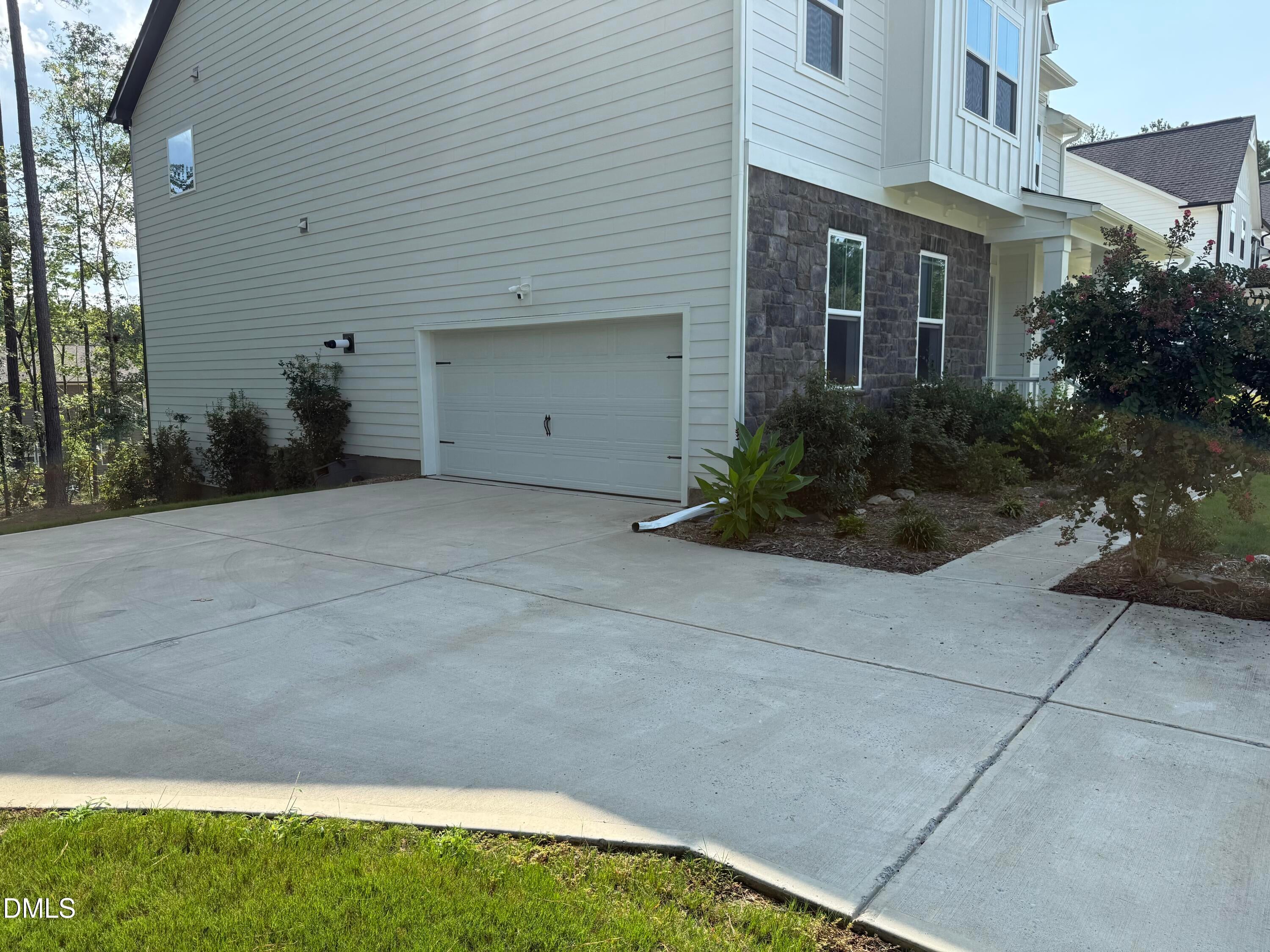 89 N Parkside Drive