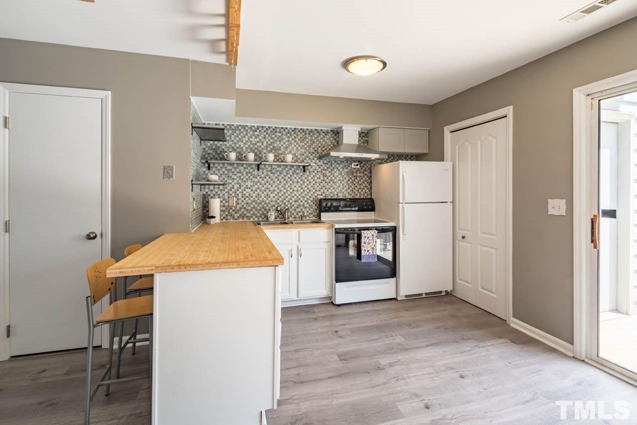 135 Coleridge Court