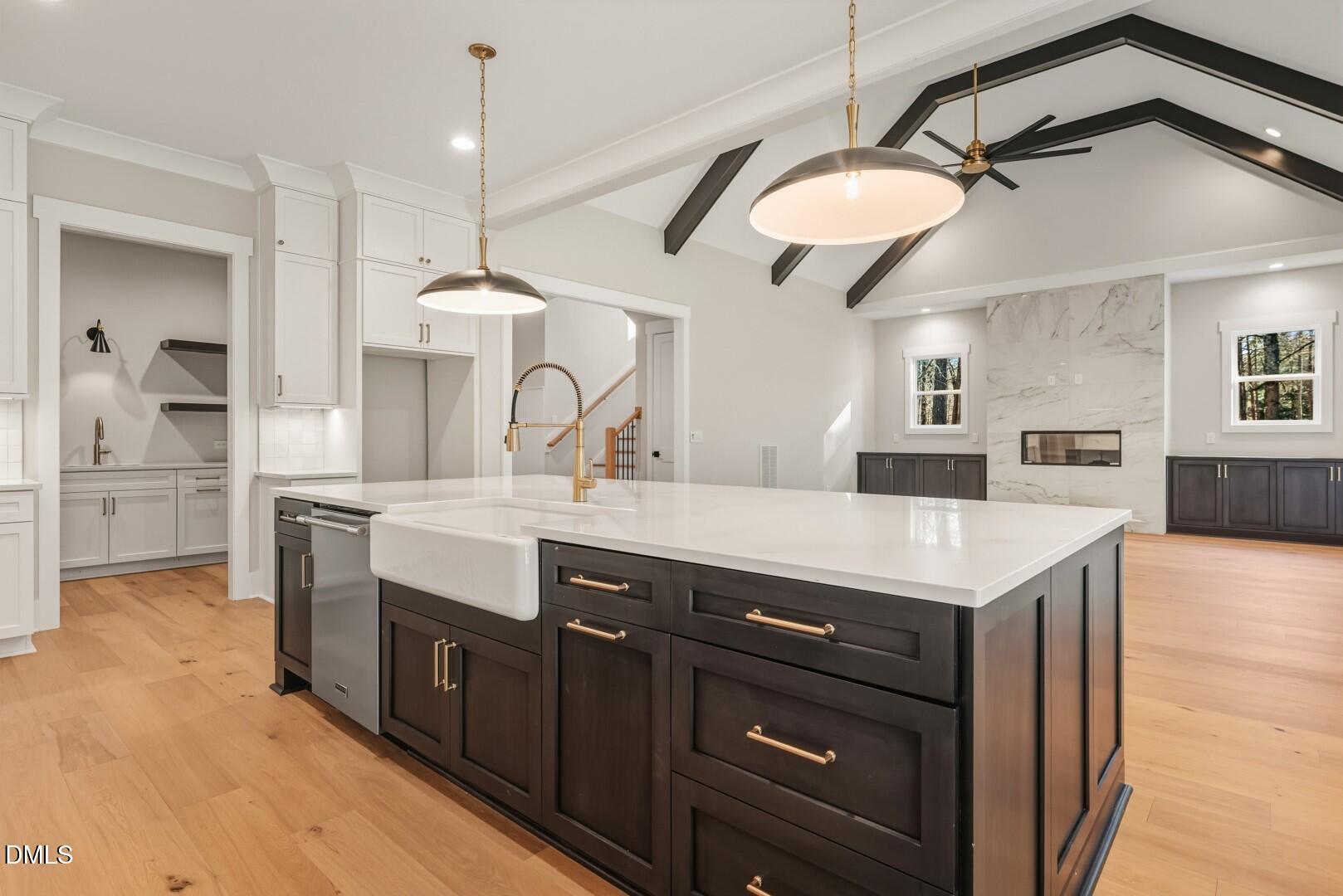 8017 Bud Morris Road