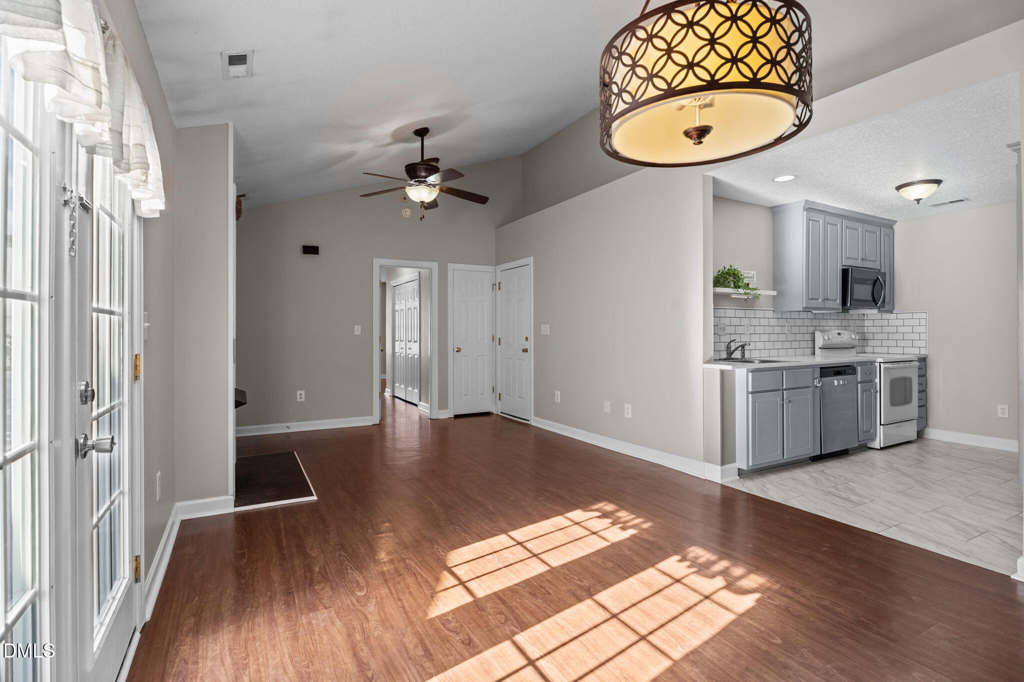 2517 Crystal Drive SW