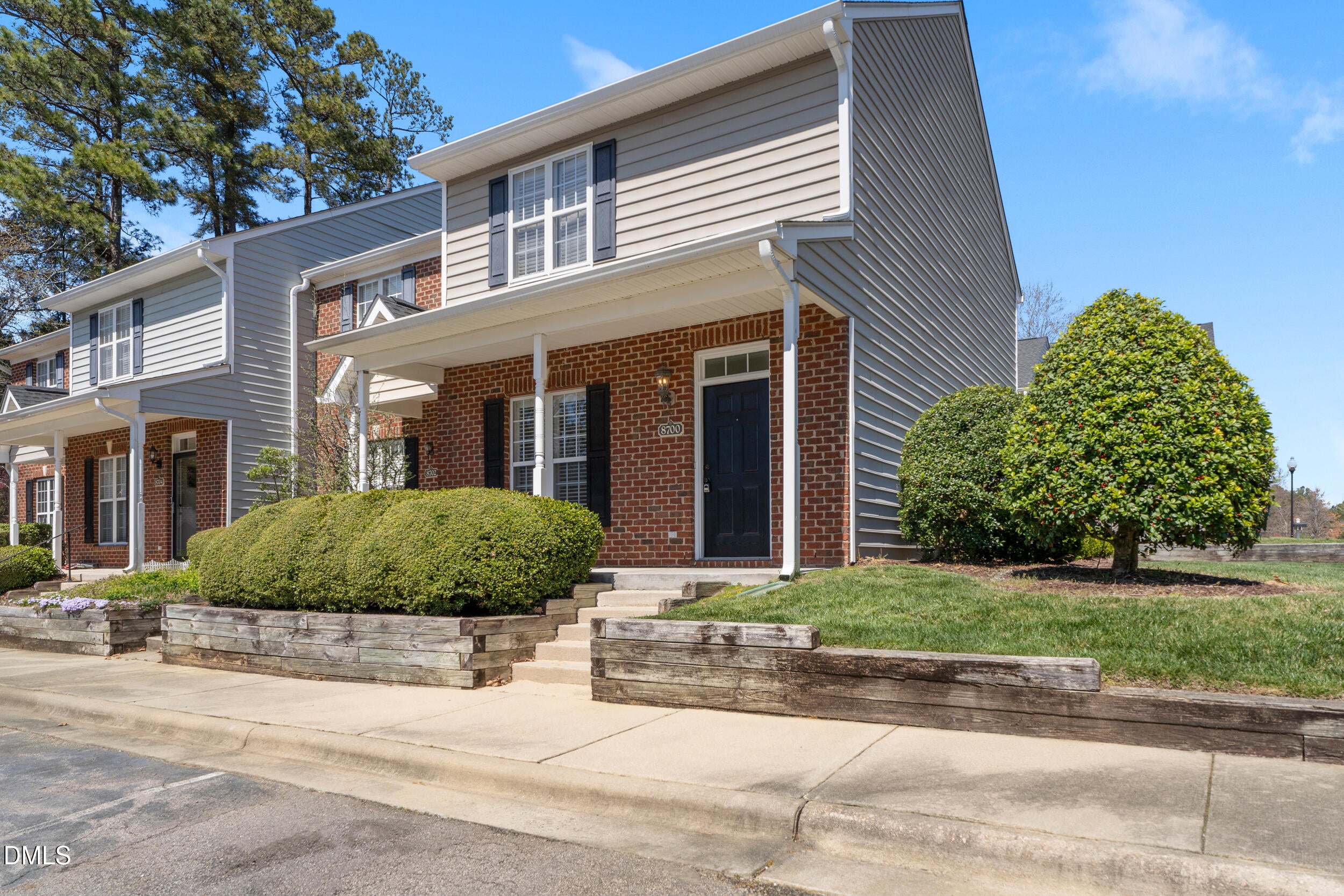 8700 Leeds Forest Lane