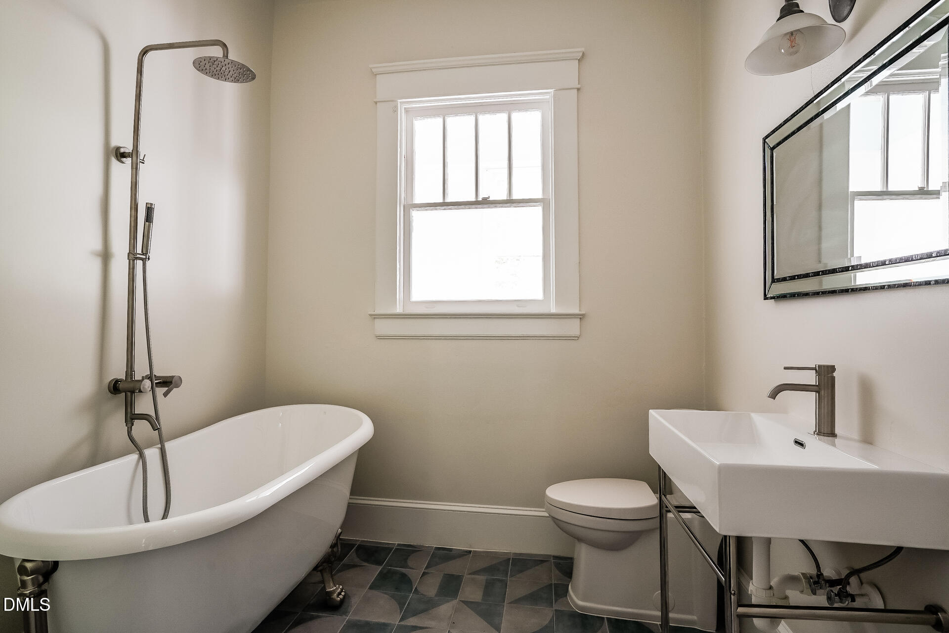 2607 Chapel Hill Road