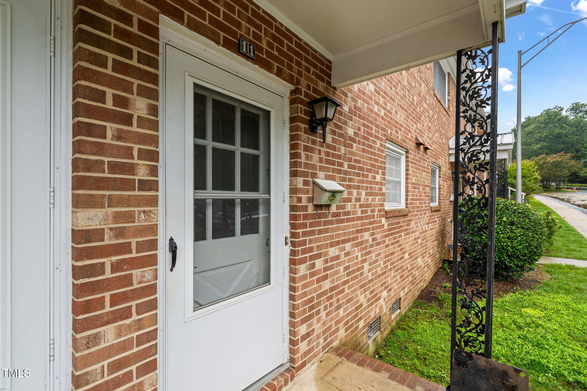 506 N Greensboro Street Apt 11