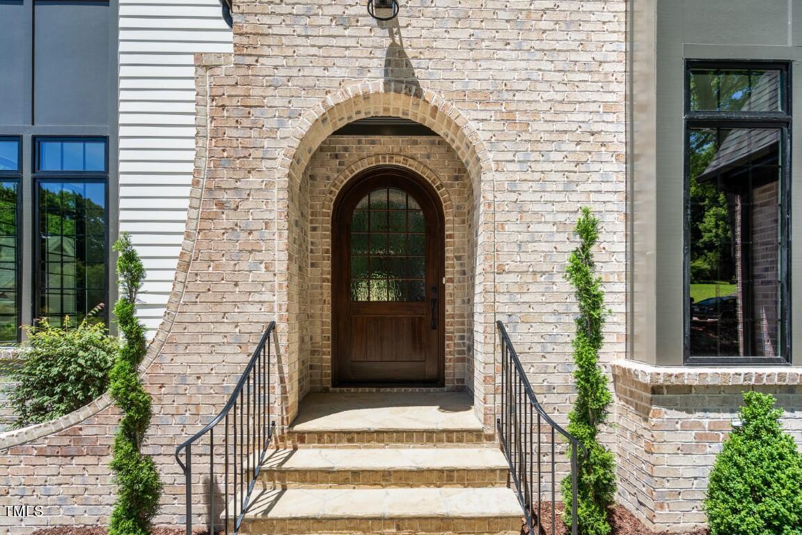 7621 Wingfoot Drive