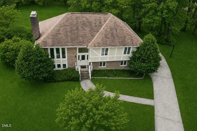 125 Riding Ridge Road