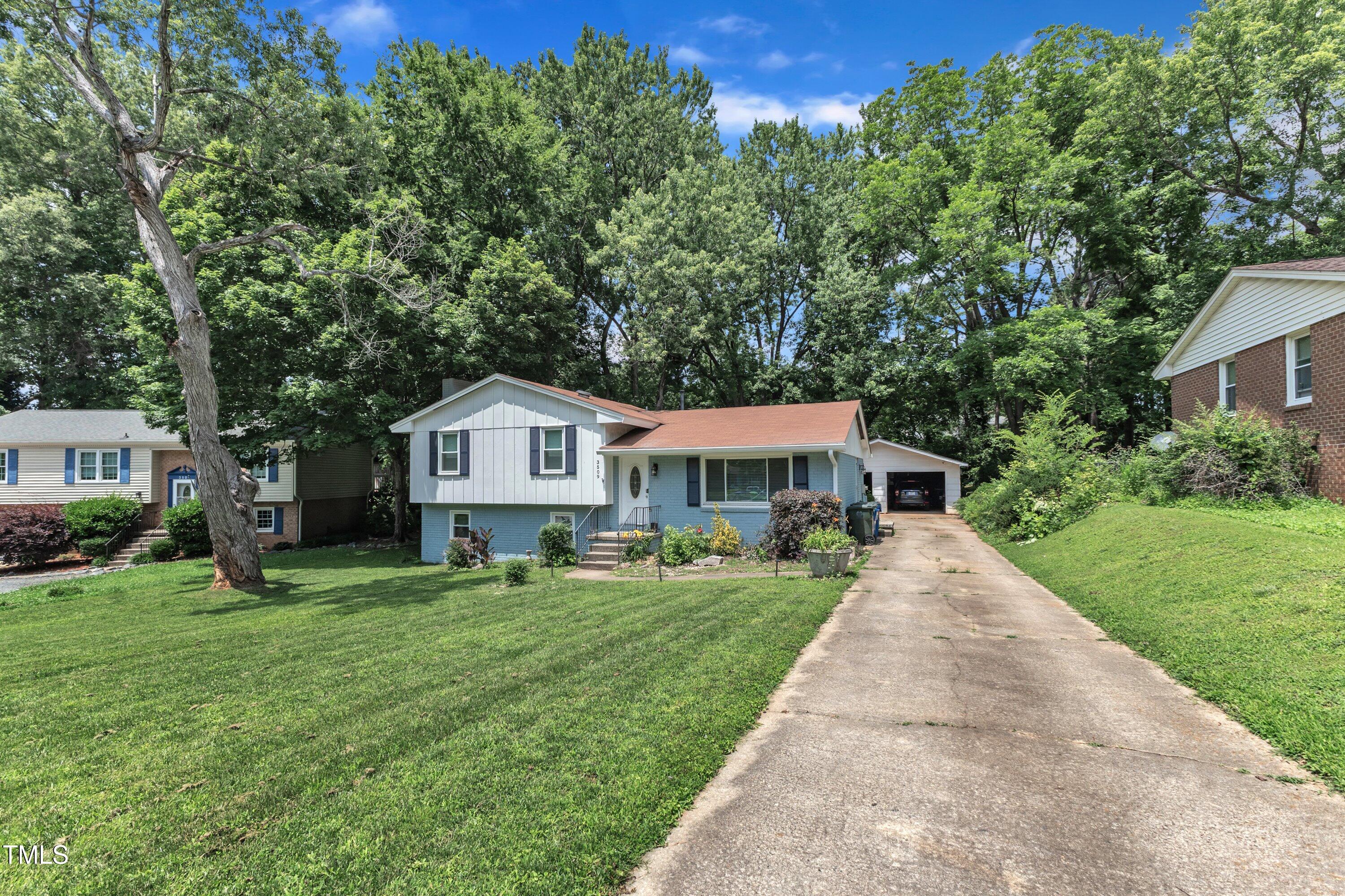 3509 Crofton Court