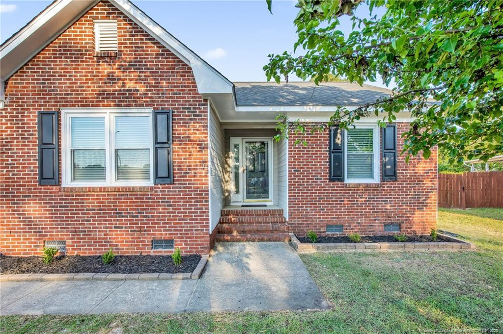 805 Windingwood Place