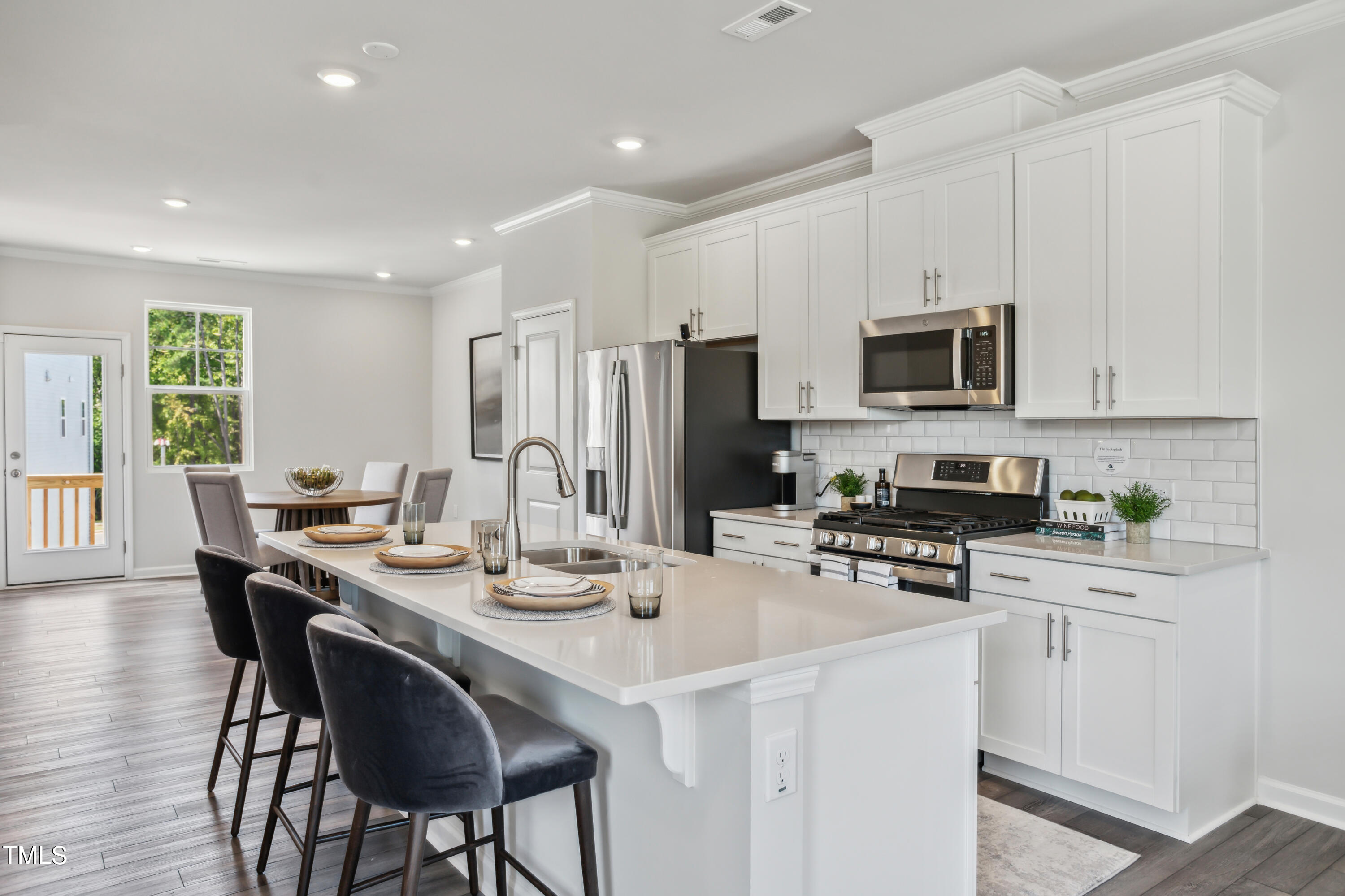 4007 Silver Oak Lane