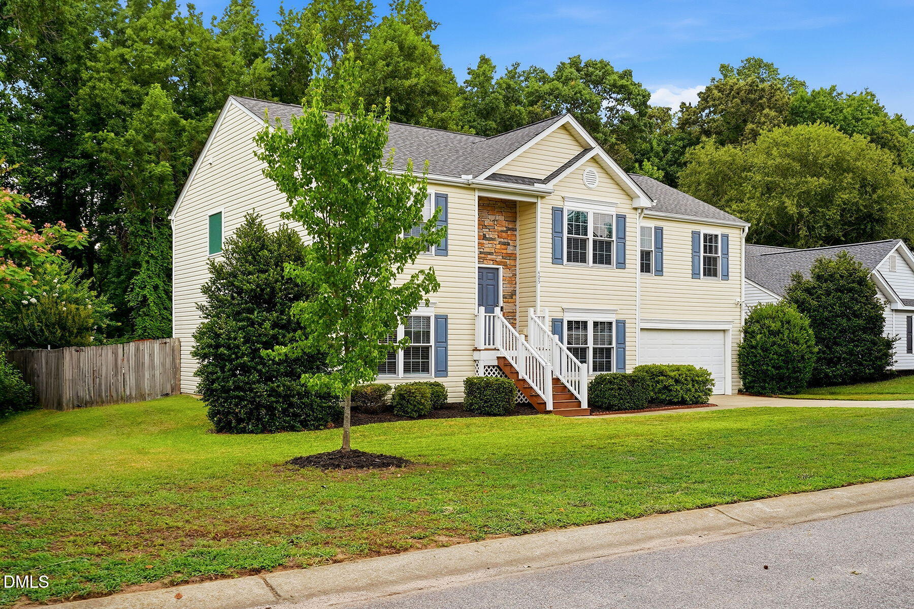 405 Dogwood Creek Place