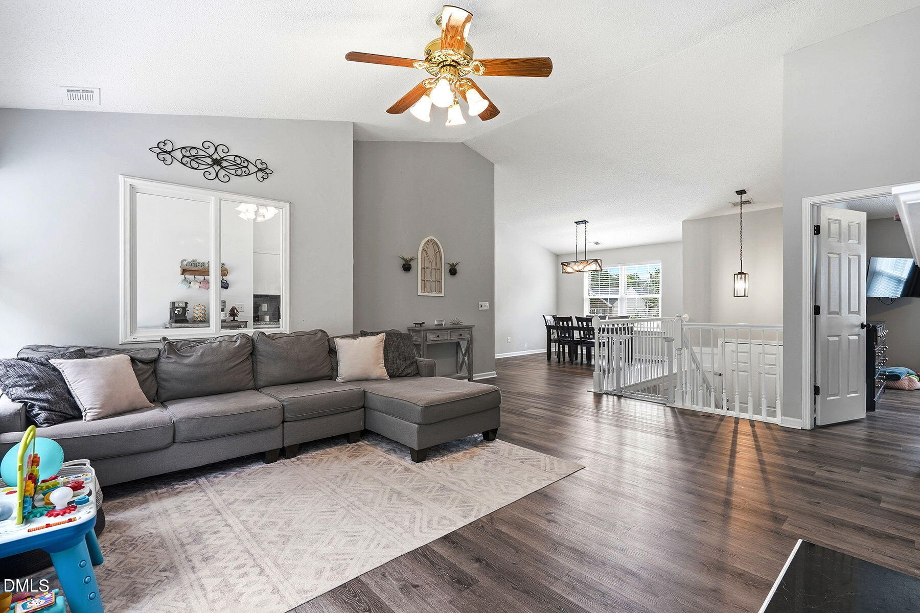 405 Dogwood Creek Place